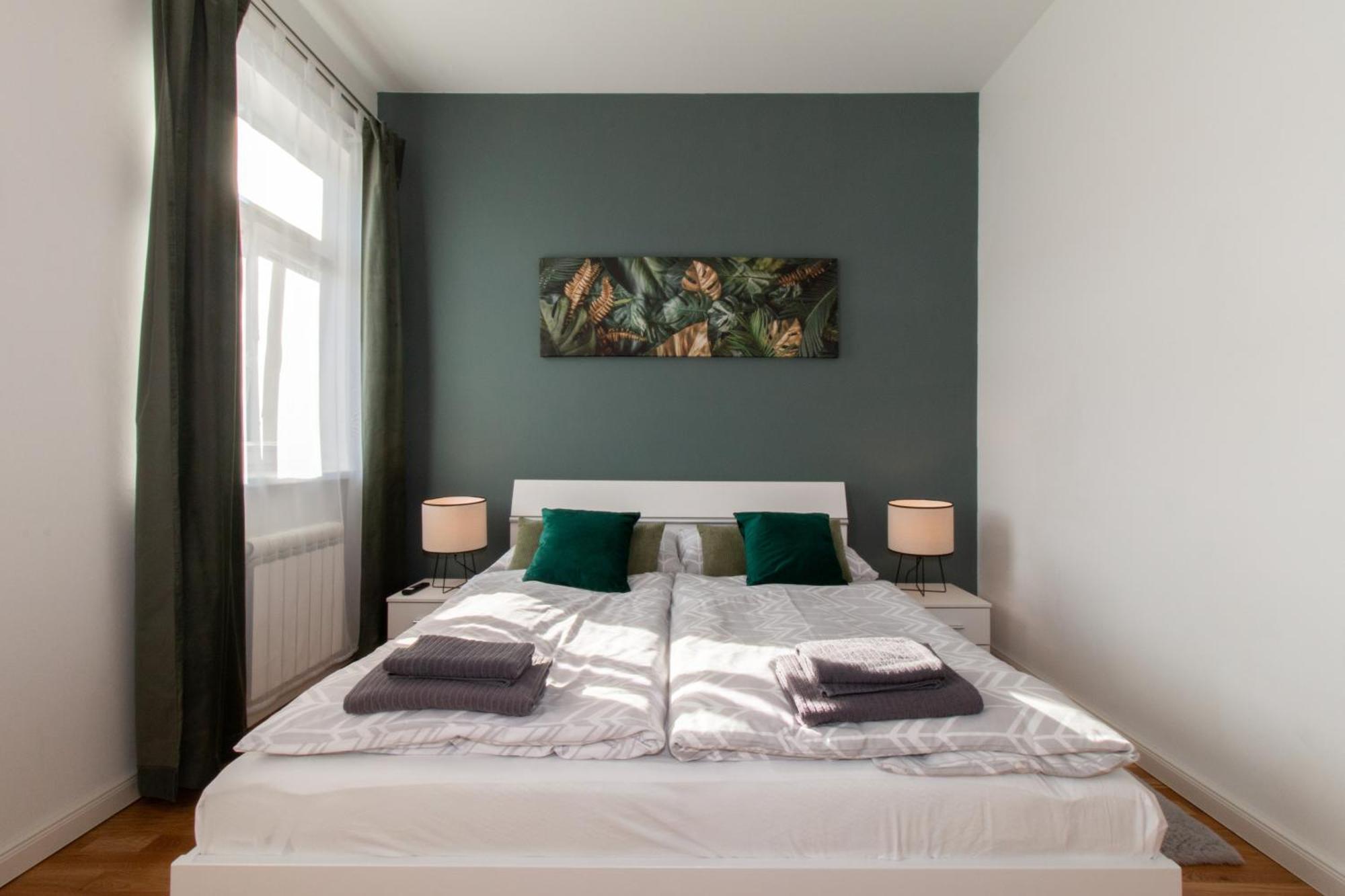 Washingtonova Cr Apartments ปราก ภายนอก รูปภาพ