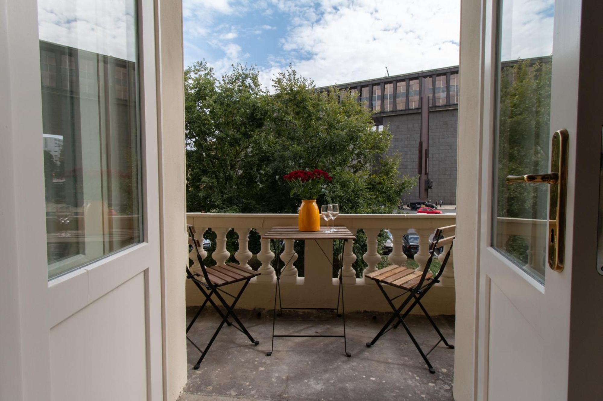 Washingtonova Cr Apartments ปราก ภายนอก รูปภาพ